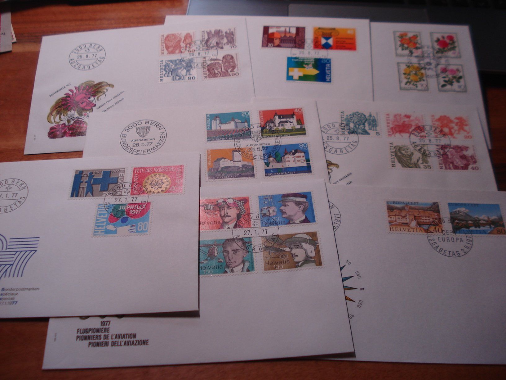 Tutti i francobolli: Set 1977, FDC 8 Belege – Usato da Niederwil AG venduto da morostahu 1