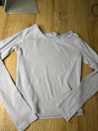Feines, hellblaues Langarmshirt, Grösse XS, Top Zustand
