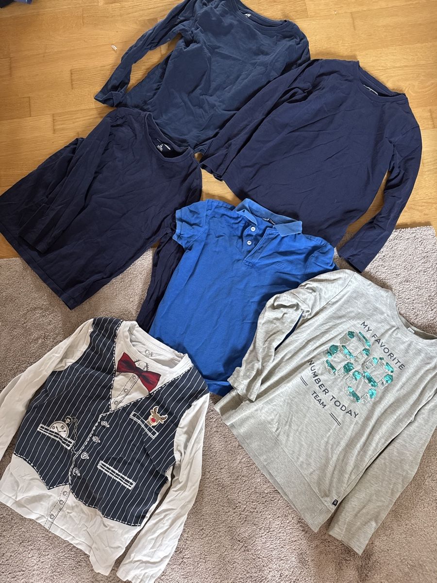 Maglioni & Felpe: 5 Langarmshirts 134 – Usato da Wädenswil venduto da dorodi