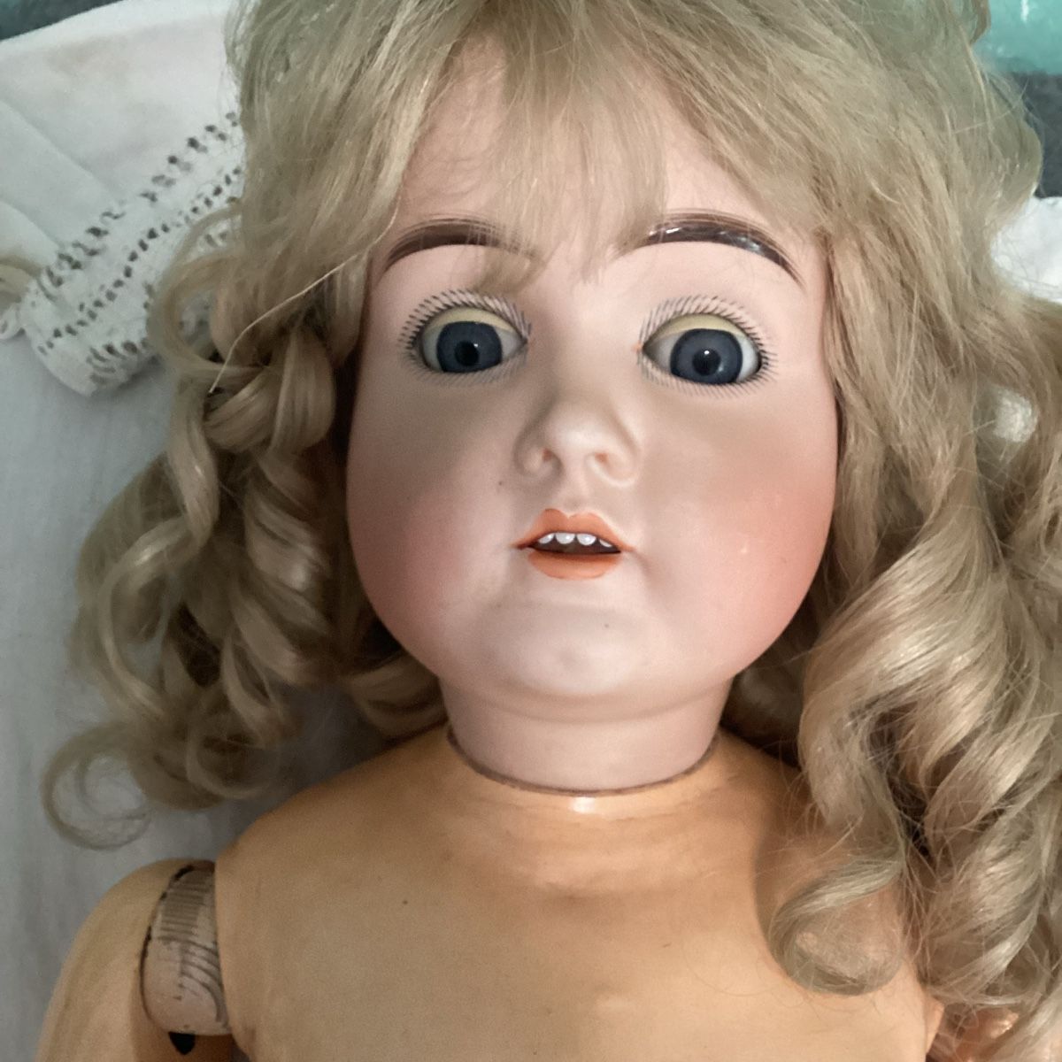 Bambole: ANTIKE GROSSE PUPPE – Usato da Münchenstein venduto da NoSu98 6