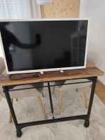 Smart TV (ok) weiss mit Fernbedienung guter Zustand