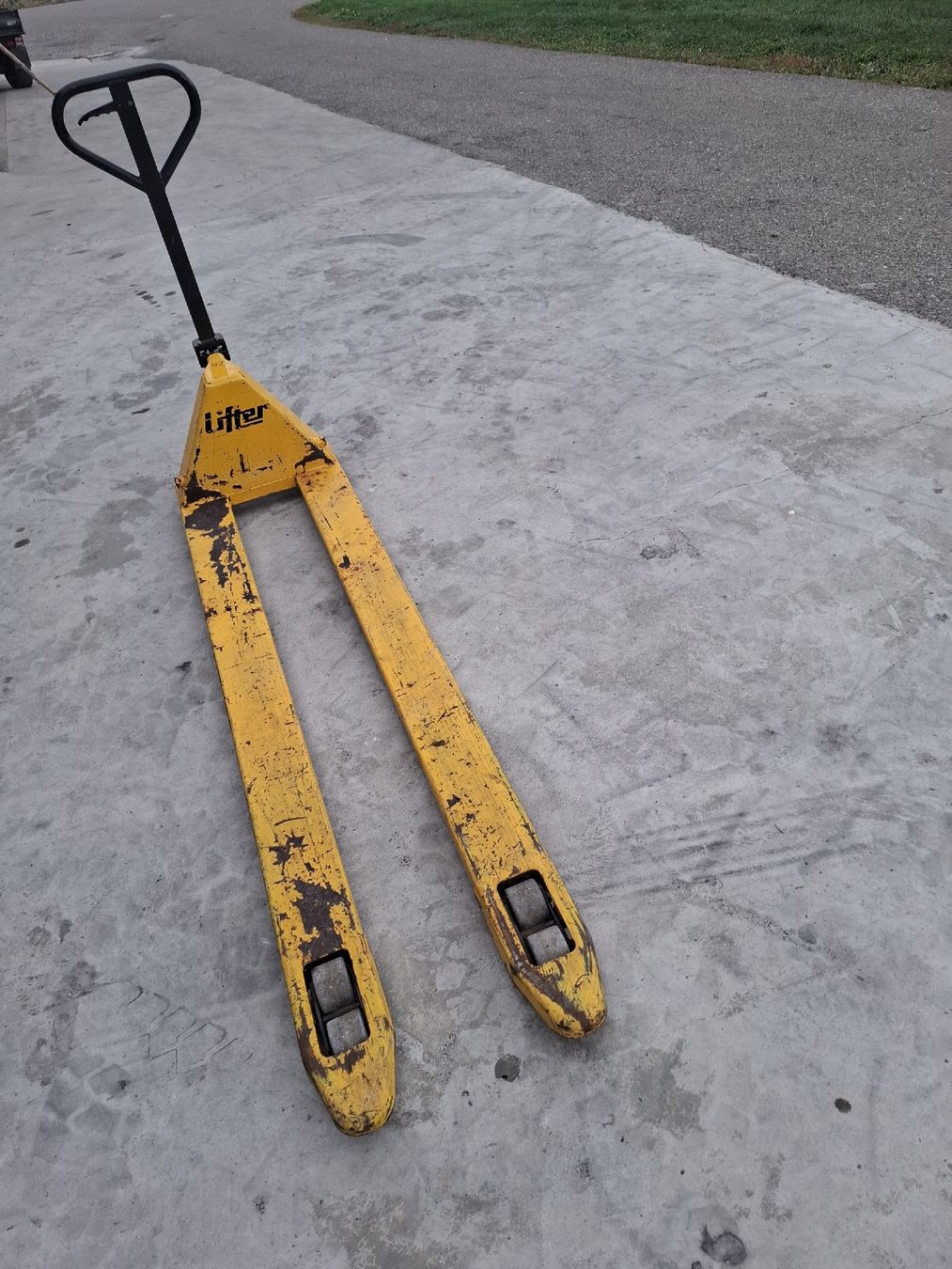 Carrelli elevatori e a forche: Handhubwagen – Usato da Niederneunforn venduto da dominic044 1