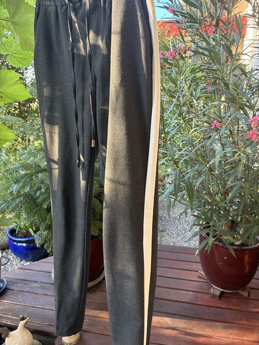 Hosen: Street One Damen Hose Damen – Gebraucht aus Laupen BE von ole_l8gg 1