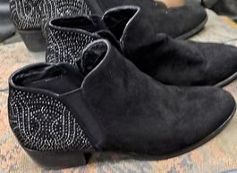 Schwarze Stiefeletten mit Ziersteinen Grösse 38 gebraucht