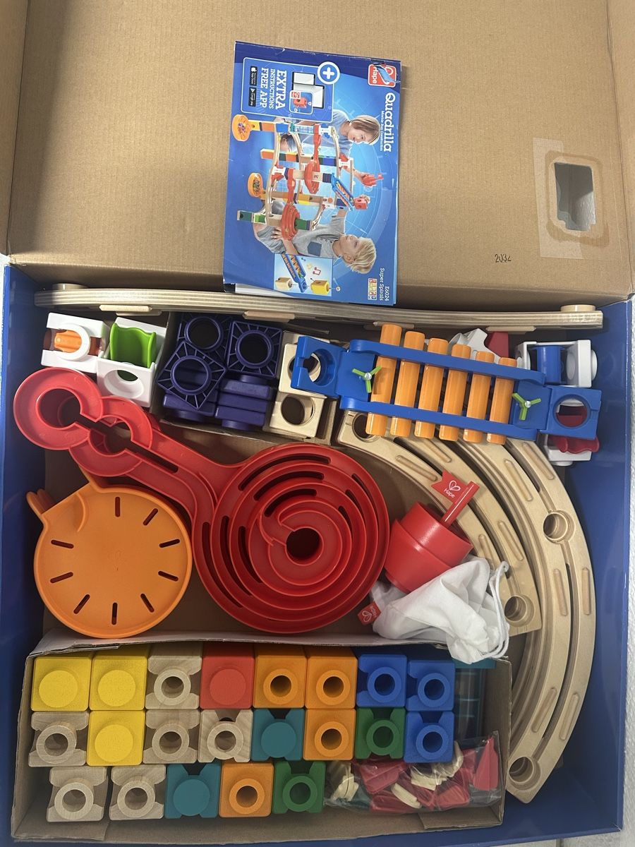 Quadrilla Giocattoli: Hape Quadrilla Kugelbahn Super Spirals E6024 – Usato da Züberwangen venduto da Niko_4 1