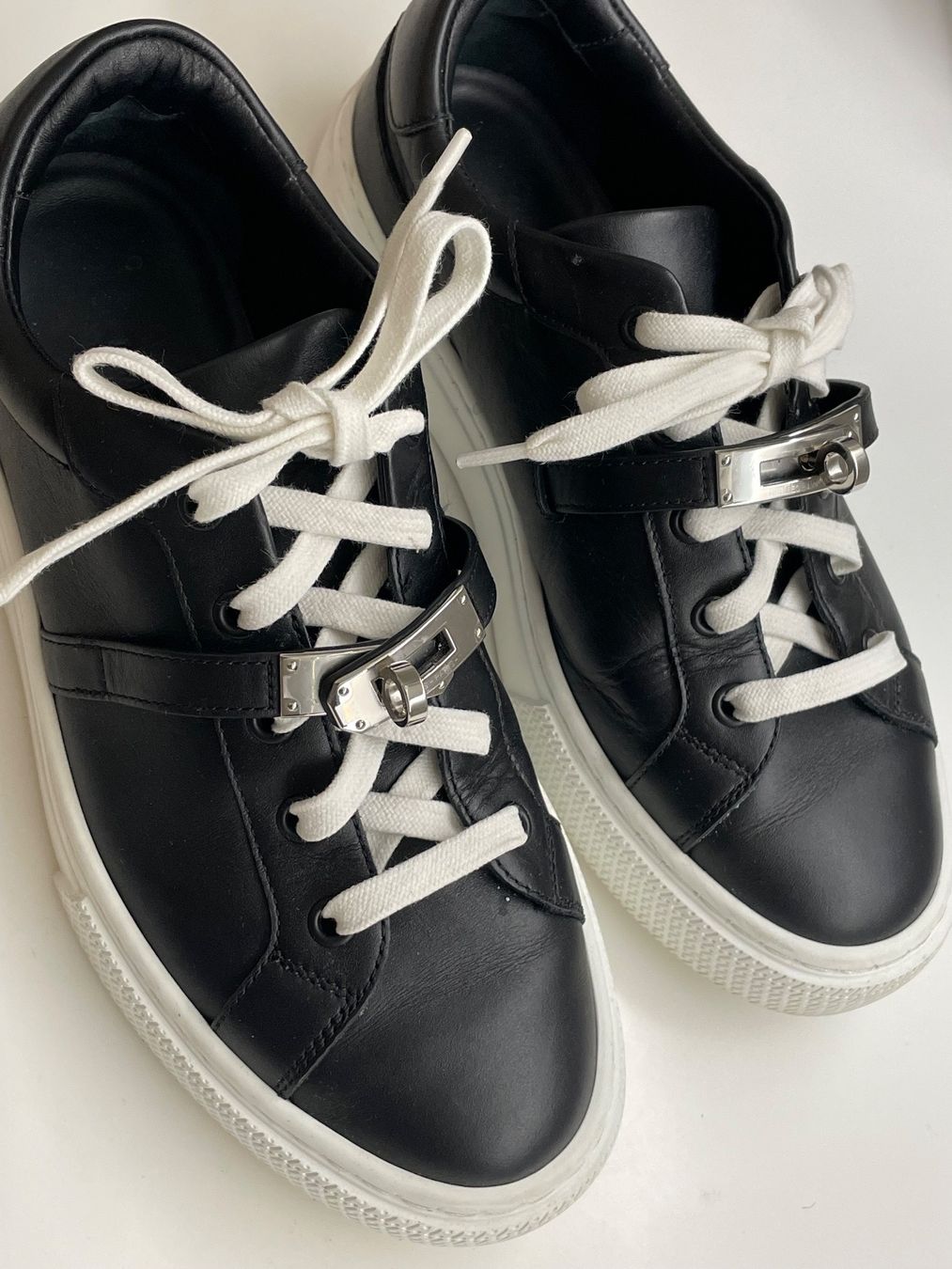 Hermès Scarpe da donna: Hermès Sneakers Day – Usato da Zürich venduto da Folgado 4
