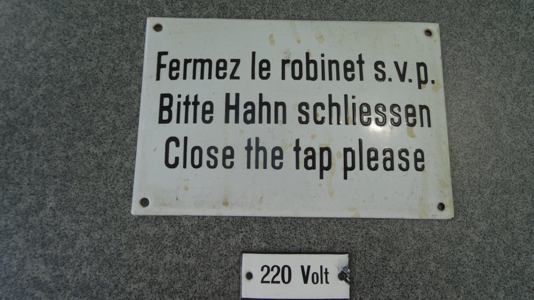 Insegne: Emaille Schild – Usato da Ehrendingen venduto da CHMEX