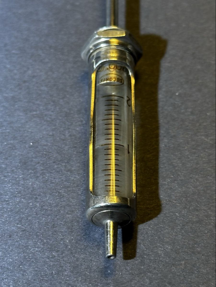 Medizinaltechnik: Vintage Syringes 2ml Swiss Made – Gebraucht aus Zürich von RatsTreasure 3
