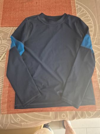 Badenshirt  Carter's Grösse 10Jahre.