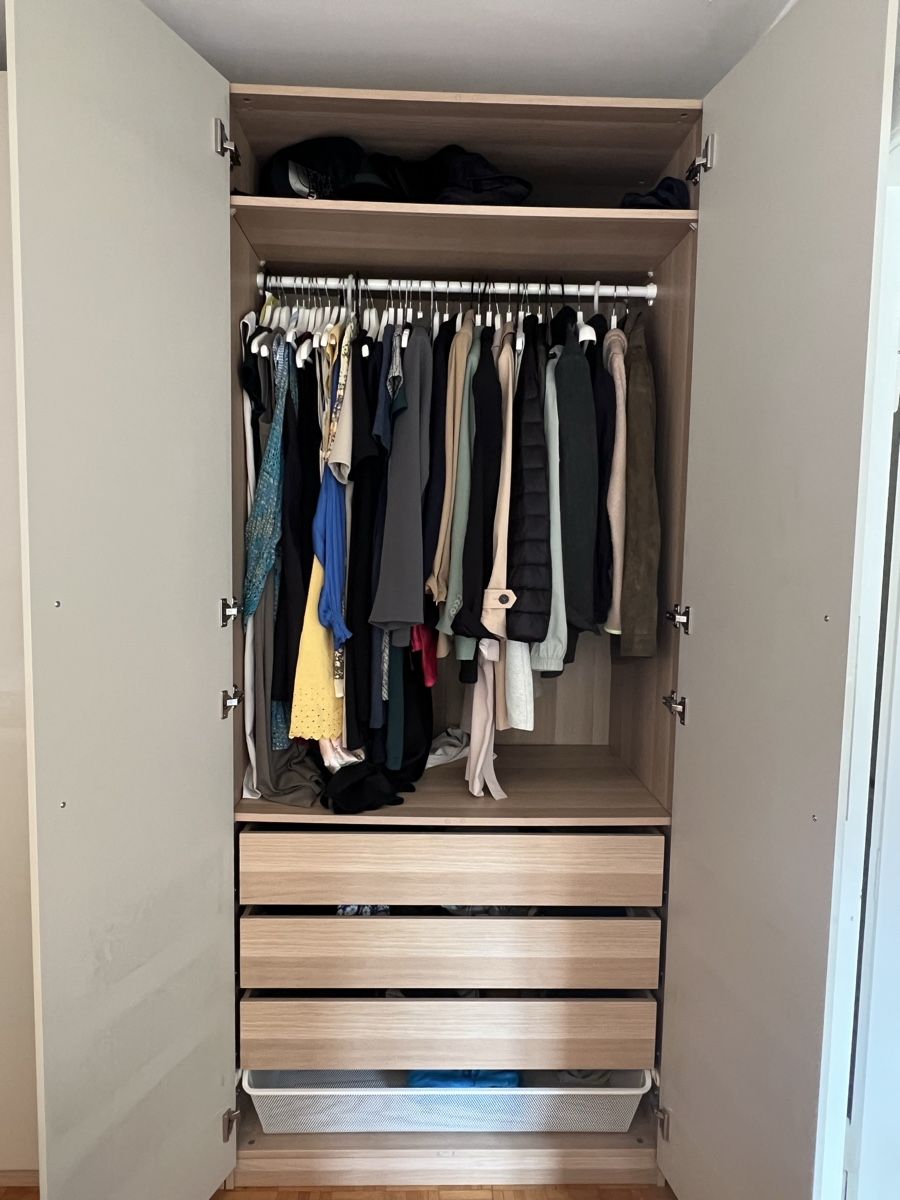 Ikea Armadi: Ikea Pax Kleiderschrank in Beige – Usato da Zürich venduto da fomaz 1