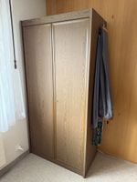 Kleiderschrank Holz H2m x B1m x T58 Gut erhalten