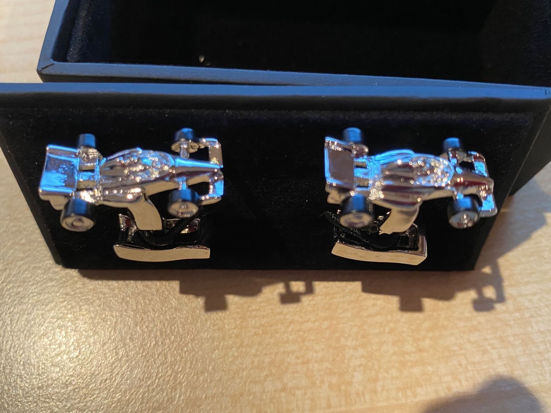 Gemelli: TM Lewin Cufflinks – Nuovo (secondo la descrizione) da Zürich venduto da rachdied 1