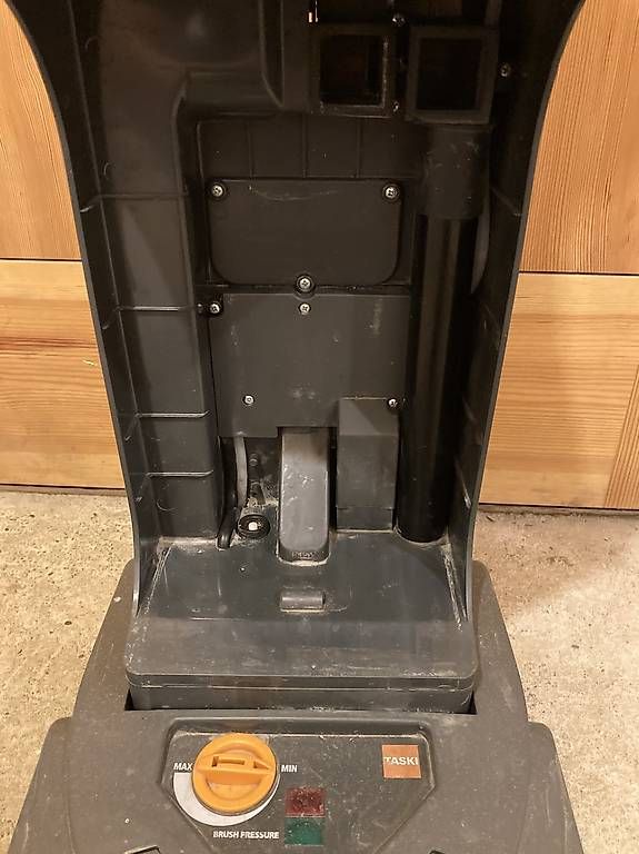 Tutte le macchine: Taski Swingo 150 Netzbetrieben – Usato da Ormalingen venduto da EDSL 2