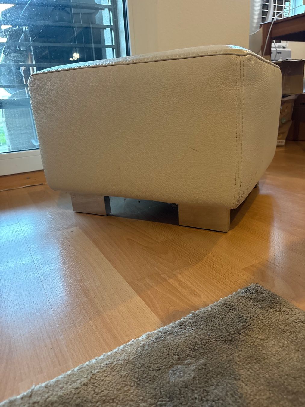 Sgabelli: Hocker weiss – Usato da Buchs ZH venduto da Shopping_Sabrina 2