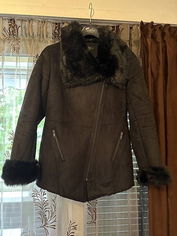 Giacche: Veste noire 123 taille 38 – Usato da Veyrier venduto da Nath9279