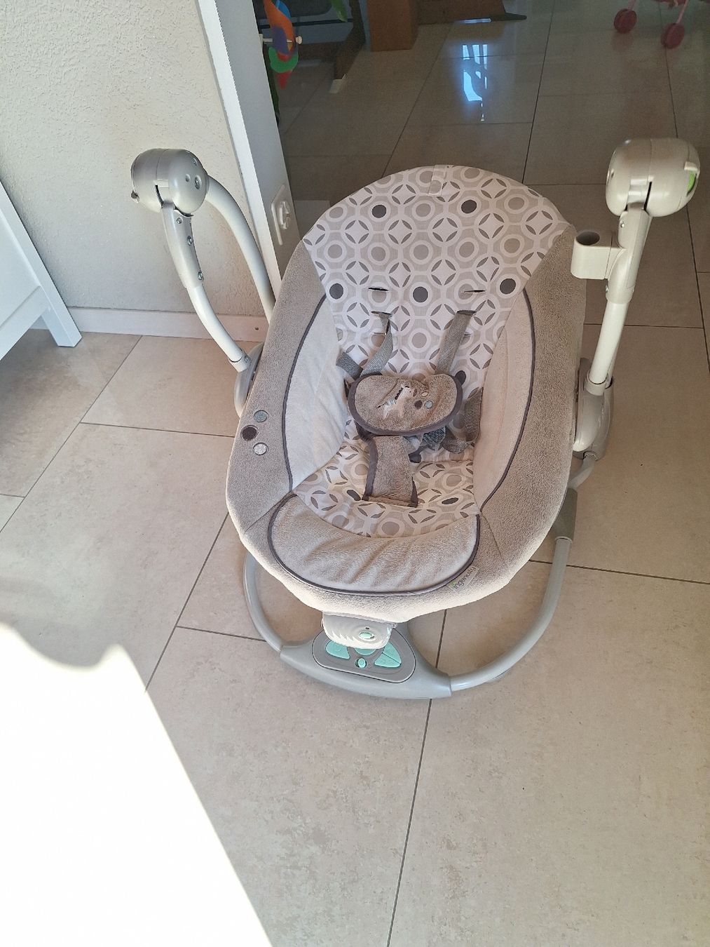 Altre altalene da giardino: Elektrische Babyschaukel Ingenuity – Usato da Beromünster venduto da Henri_78