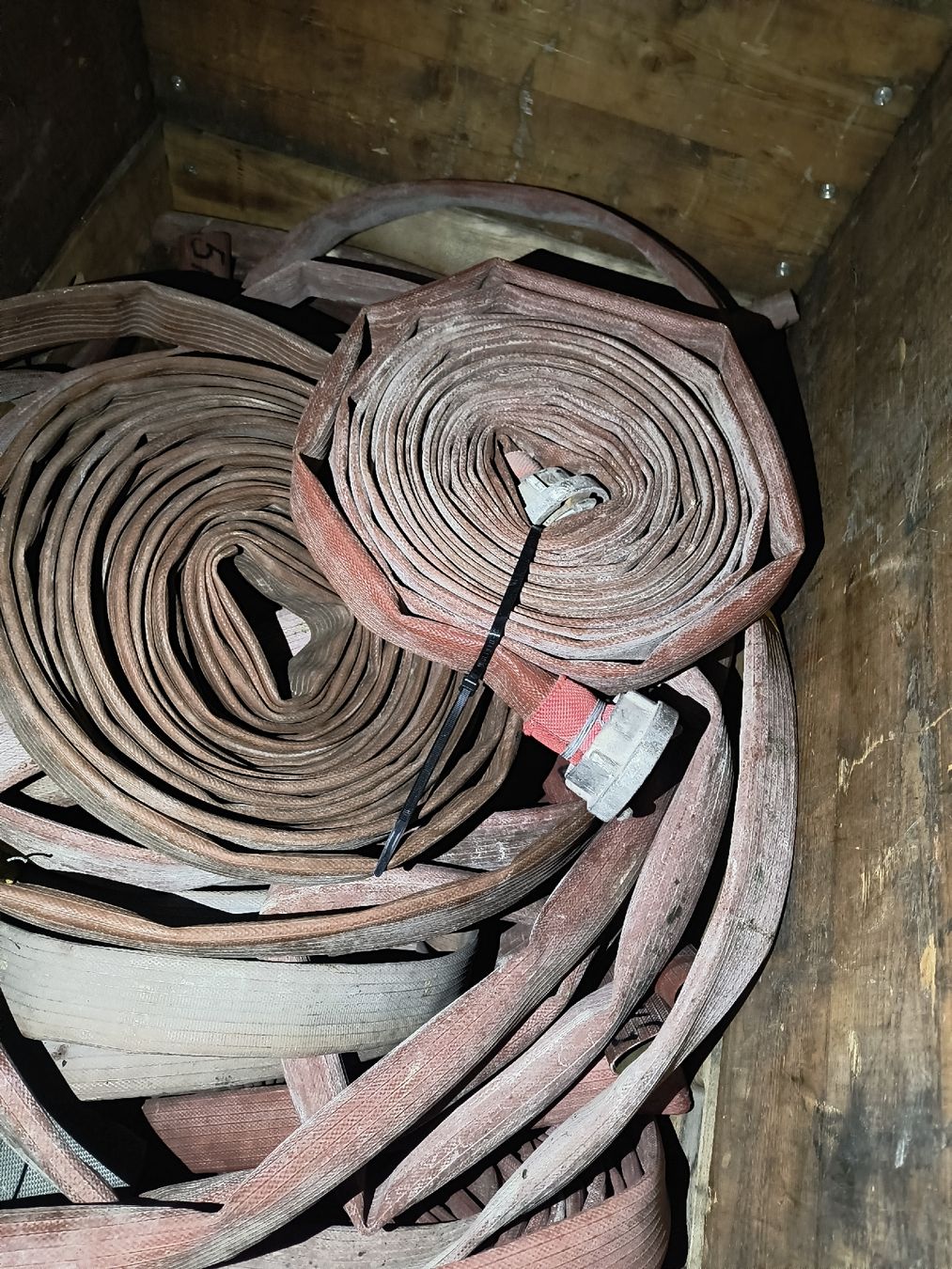 Tubi & Tubi flessibili: Feuerwehrschläuche – Difettoso da Richterswil venduto da Fuerio_Schlauchwerk