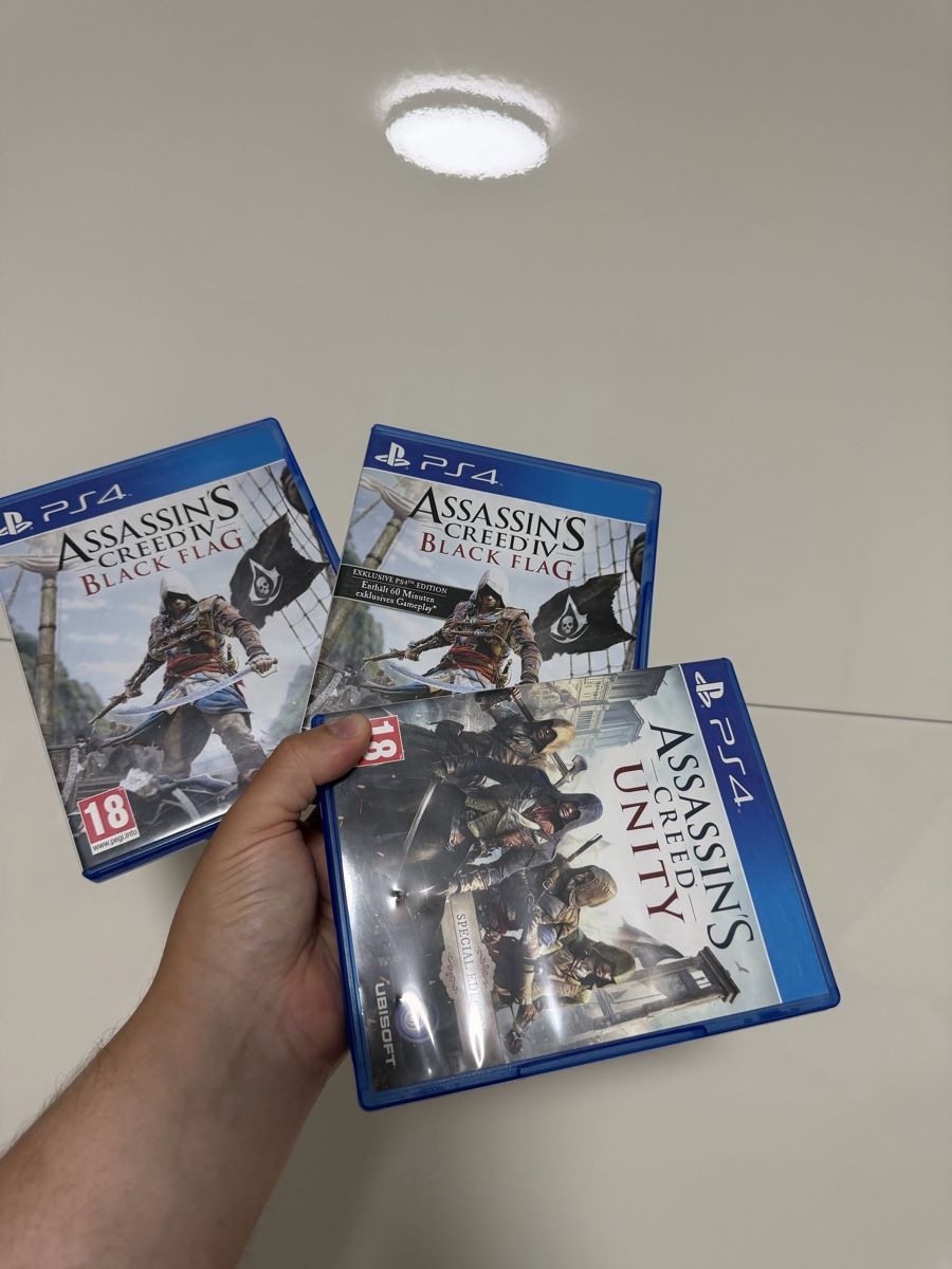 Sony Jeux: PS4 Spiele Assassin's Creed Black Flag Unity Collection – D'occasion à Niederbipp par yar_tf6f