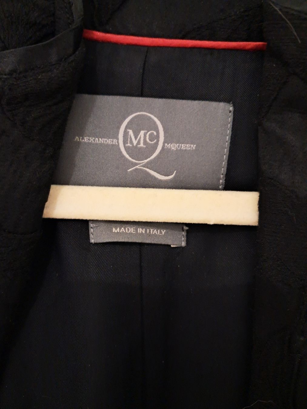 Alexander Mcqueen Jacken: Alexander McQueen vintage blazer – Gebraucht aus Aubonne von erinrose 1
