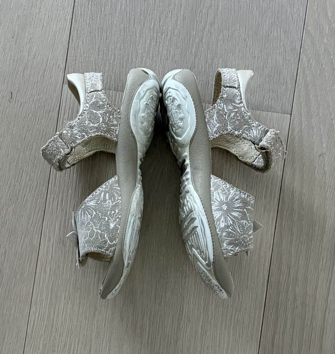 Primigi Scarpe per ragazze: Sandalen primigi Gr. 28 – Usato da Hofstetten SO venduto da ani_55wx 1