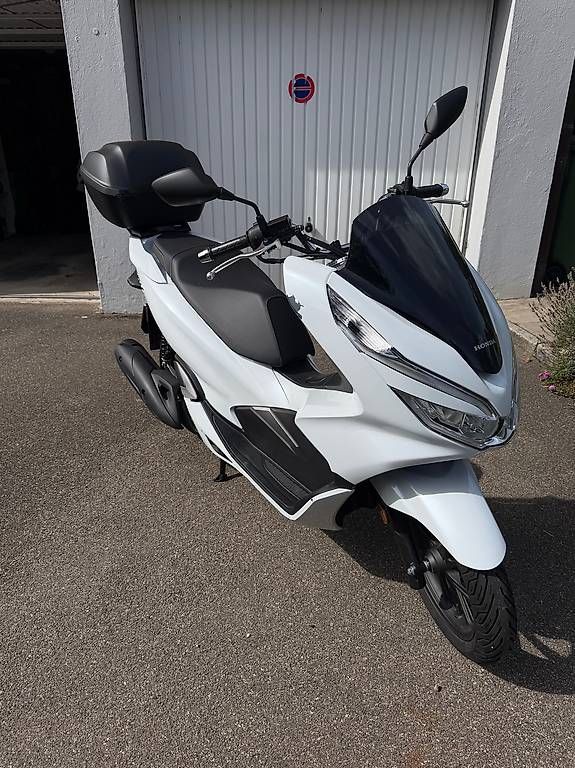 Scooter: Honda PCX 125 – Nuovo e nell'imballaggio originale da Neuhausen am Rheinfall venduto da mf_sh