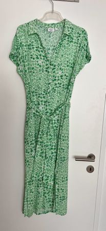 Kleid Damen grün Grösse L neuwertig