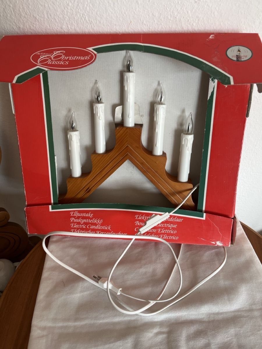 Toutes les décorations: Lichterbogen mit flackernden Lichter – D'occasion à Dübendorf par Gfenni 4