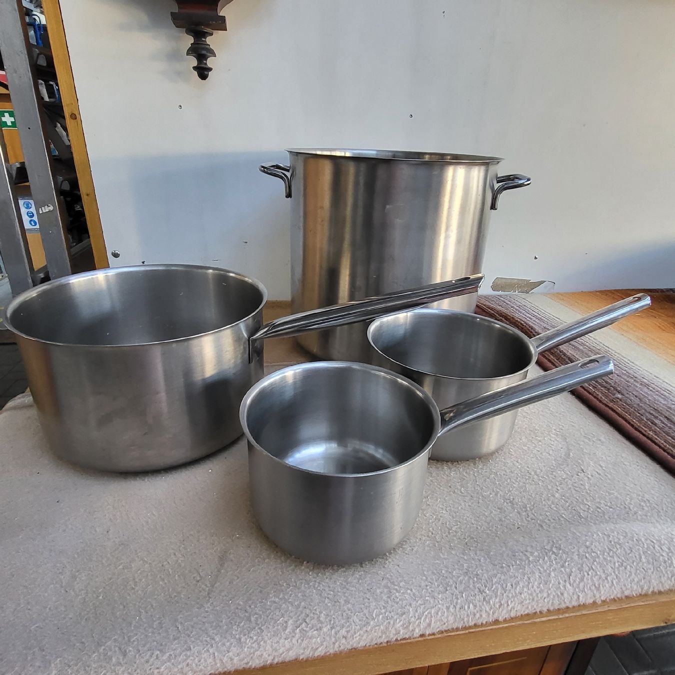 Padelle: 4 GastroPfannen – Usato da Kägiswil venduto da Megafi56