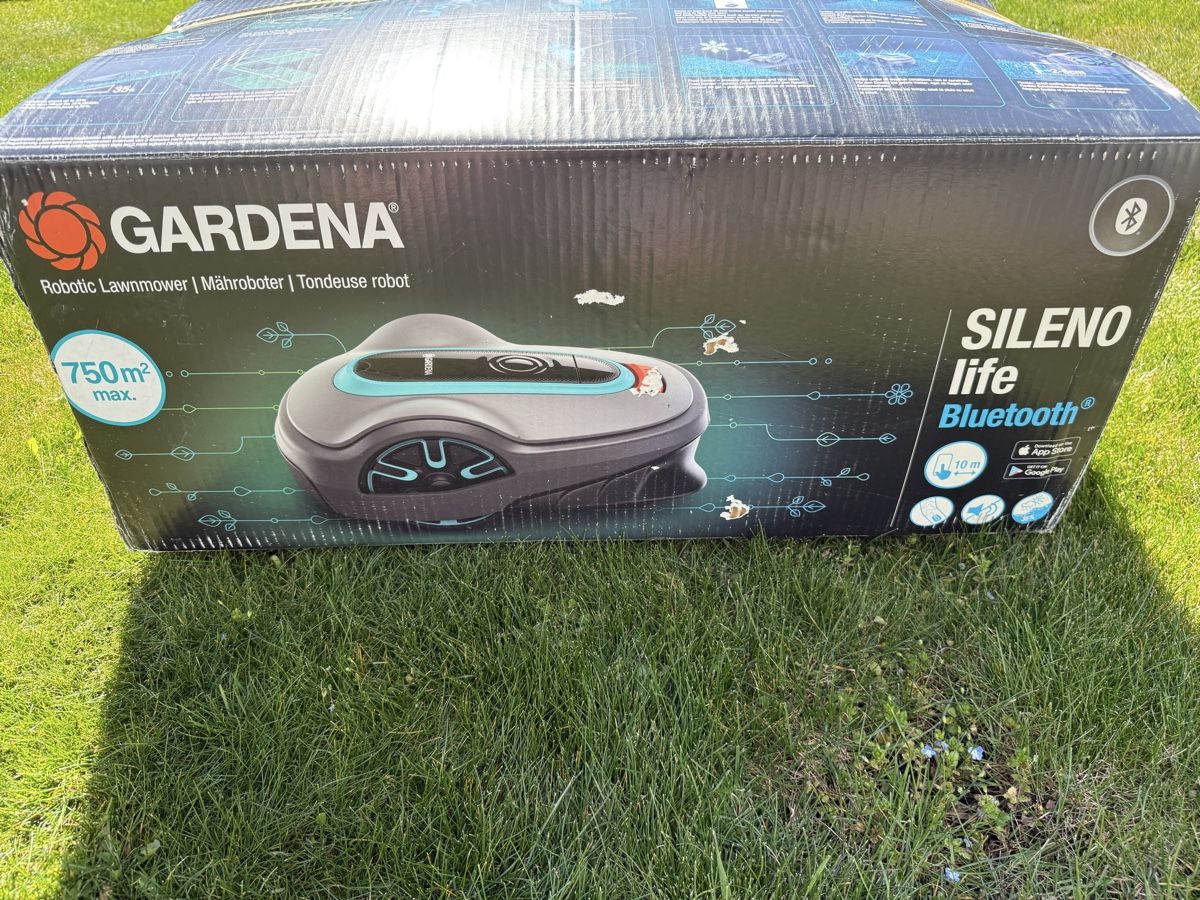 Gardena Rasenmäher: Mähroboter Gardena Sileno Life Bluetooth 750 – Neu und originalverpackt aus Flerden von tho_2t25