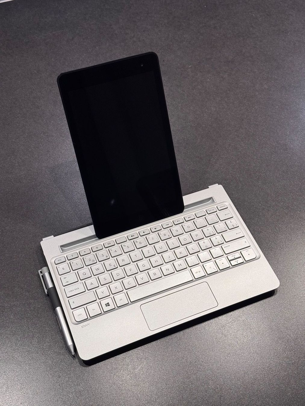 Hewlett Packard Tablettes PC: HP Envy 8 Note – D'occasion à Frick par andreas.meier 2