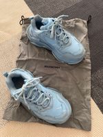 Balenciaga Triple S Sneaker, hellblau