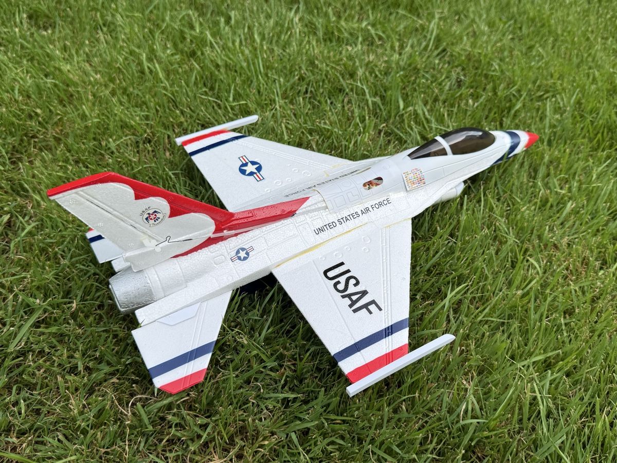 E-Flite RC Kits de montage: E-Flite UMX F-16 BNF Basic AS3X – Neuf (Voir description) à Galgenen par White73 4
