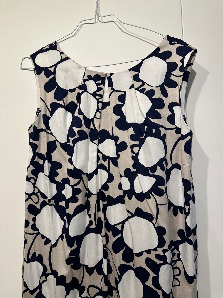 Vestiti: Le Tricot Perugia Kleid – Usato da Bünzen venduto da Magdalena.K 5
