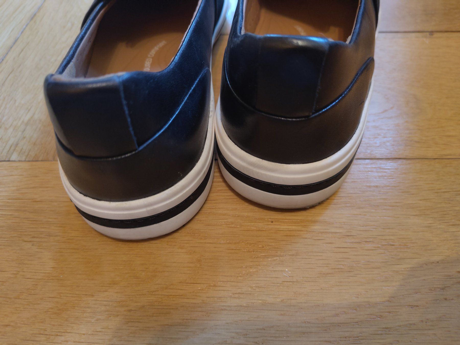 Clarks Damenschuhe: Slip-on-Schuhe – Gebraucht aus Bern von Linii 4