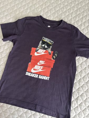 Nike T-Shirt Grösse M 137-147 cm