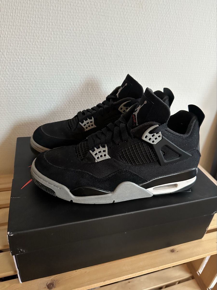 Jordan Scarpe da uomo: Jordan 4 Retro Black Canvas / EU 43 – Usato da Abtwil SG venduto da PauloDybala10