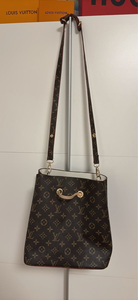 Borse da donna: Tasche – Usato da Bülach venduto da ade_h776 2