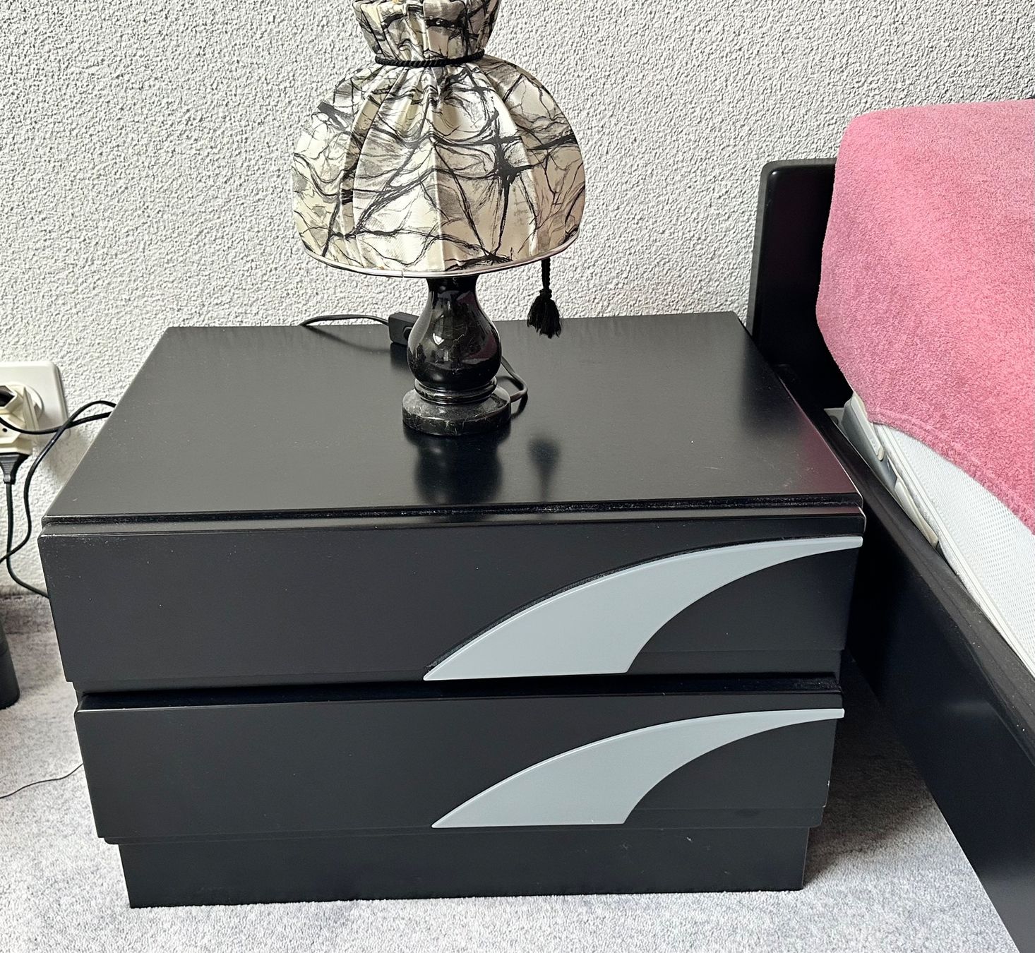 Betten: Komplettes Schlafzimmer – Gebraucht aus Rothrist von Domaso1 2