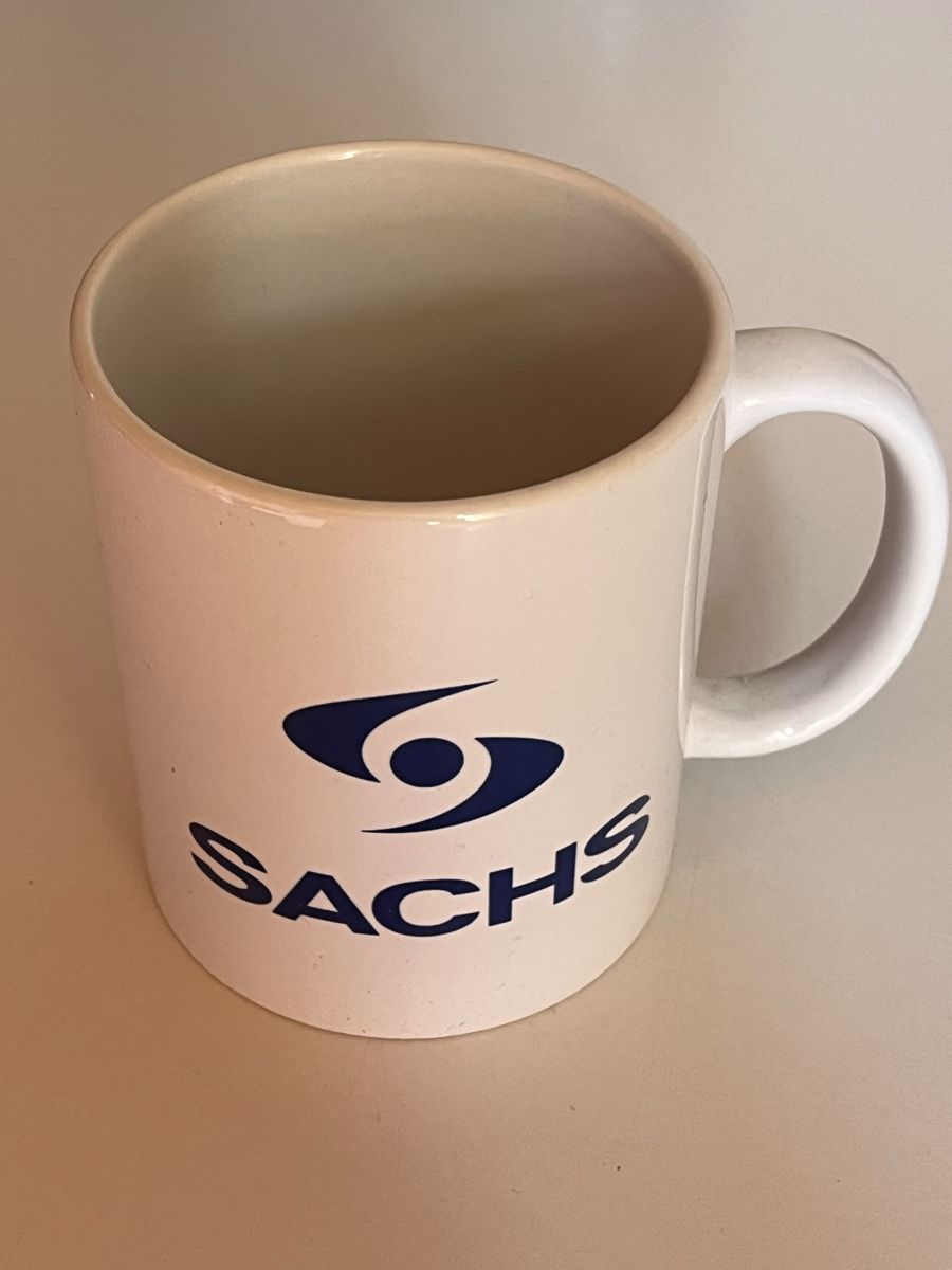 Tazze: Sachs Kaffeetasse Fabrikneu – Nuovo e nell'imballaggio originale da Safenwil venduto da Vito_Caruso