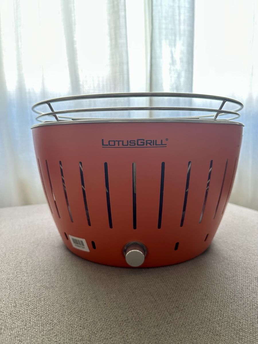 Grils: LotusGrill 32 cm inkl. Holzkohle und Tragtasche – D'occasion à Zürich par equalizer87