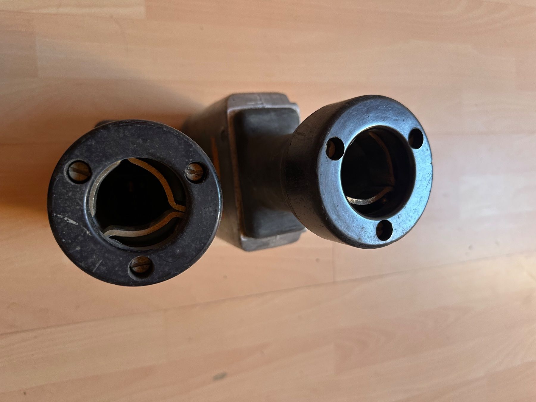 Spine: Stecker und Kupplung J 75 /5Polig – Usato da Huttwil venduto da Bolpa 6