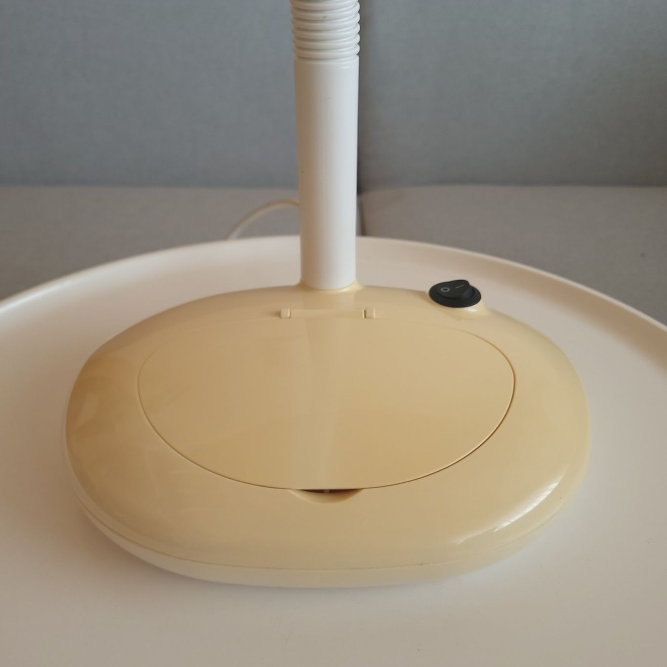 Lampen: " Toolcraft "  Arbeitslampe B901 mit Lupe und Ablage – Gebraucht aus Savièse von qm2710 6