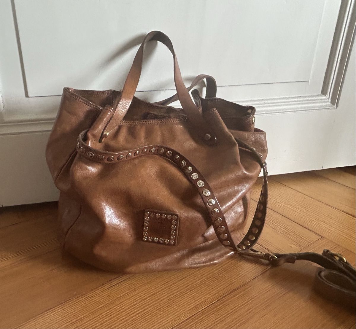 Campomaggi Borse da donna: Sac Campomaggi en cuir, couleur camel  – Usato da Neuchâtel venduto da Yaya2020 1