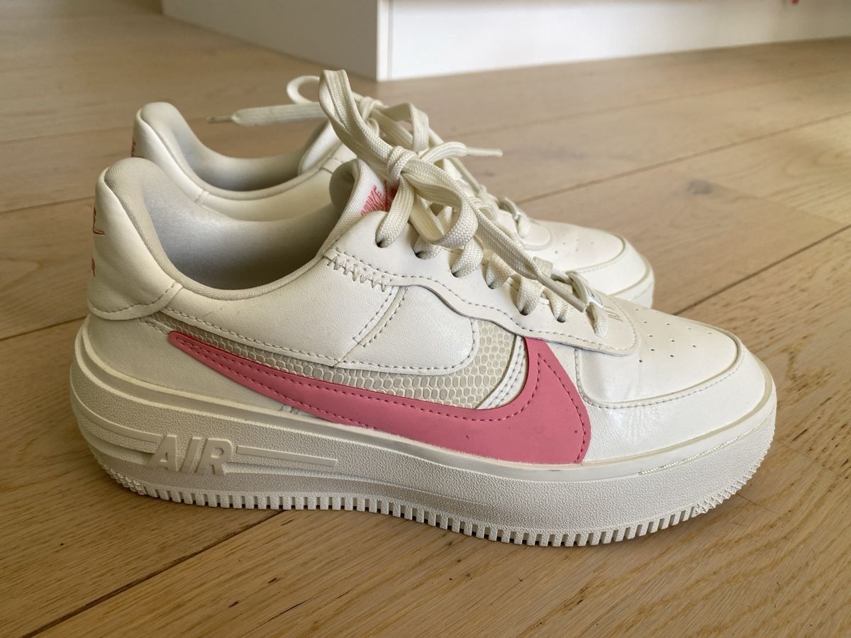 Nike Scarpe da donna: Nike Air Force 1 Platform Sneaker weiss/rosa – Nuovo (secondo la descrizione) da Uster venduto da mamelo_ 1