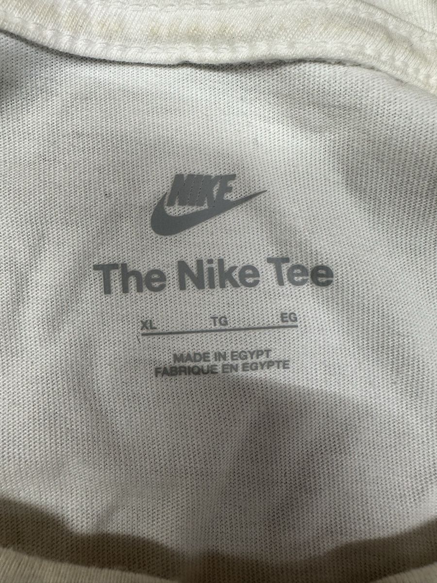 Nike T-shirt: Weiss Nike T-Shirt  – Usato da Schwende venduto da weesli 3
