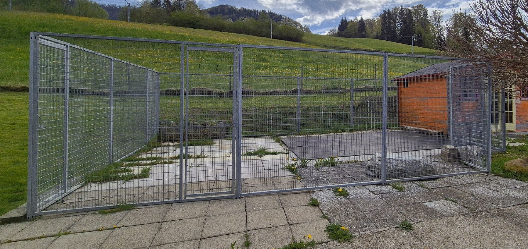 Käfige, Transport & Sicherheit: Gitter Elemente plus Pferdematte – Gebraucht aus Wald ZH von beauci05 2