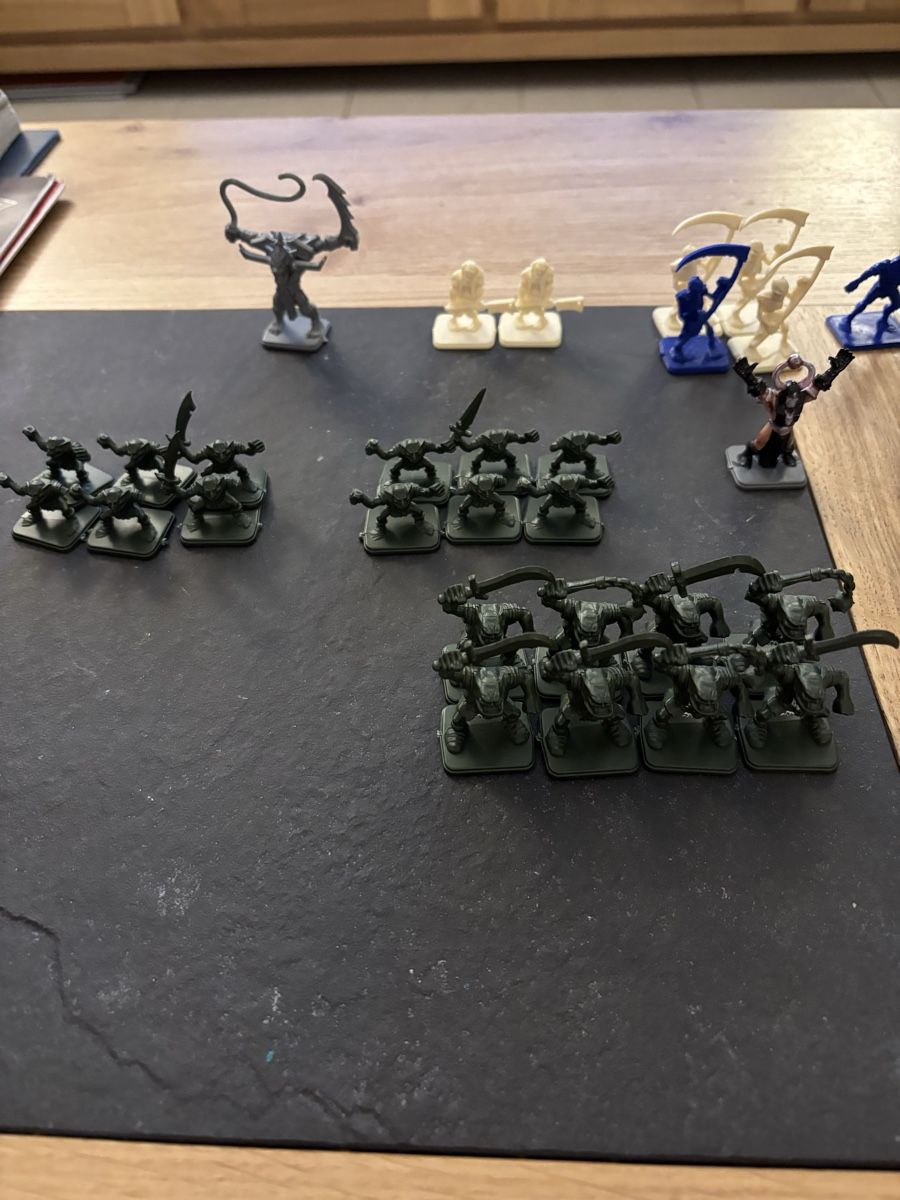 Spiele: Jeu de société HeroQuest MB – Gebraucht aus Kleinwangen von aym_9m68 6