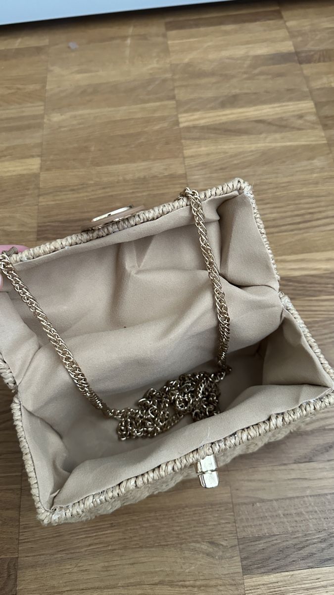 Borse da donna: Sommer Tasche aus Stroh. – Usato da Romanshorn venduto da tin_k9vg 3