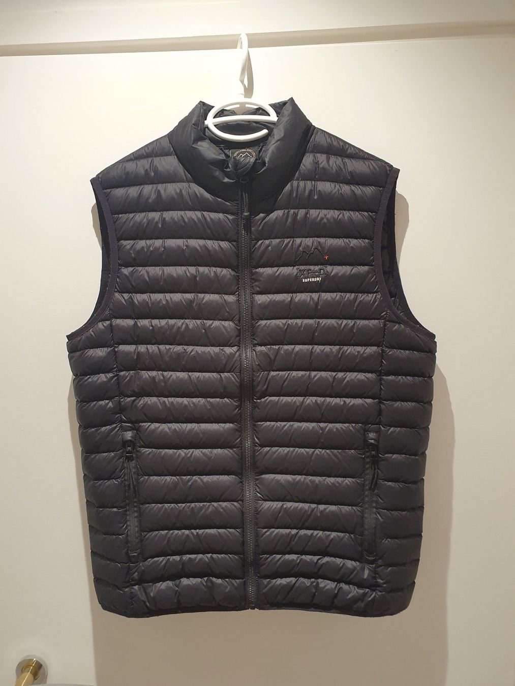 Superdry Giacche: Ärmellose Daunenjacke Grösse M – Usato da Veyrier venduto da jul_r9vf