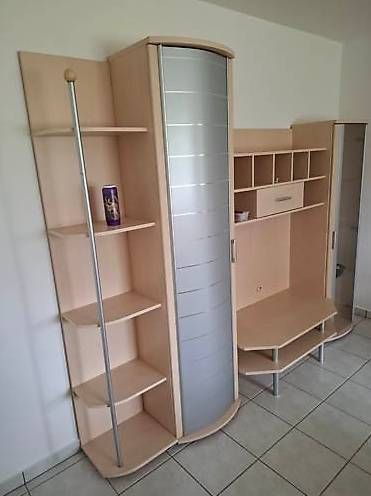 Armadi: Wohnwand, Wohnzimmer, Schrank, Fernsehmöbel, Möbel – Usato da Dottikon venduto da rolisidi 1